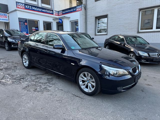 BMW 525i *LEDER* NAVI* AUTOMATIK* MEMORY* AHK*