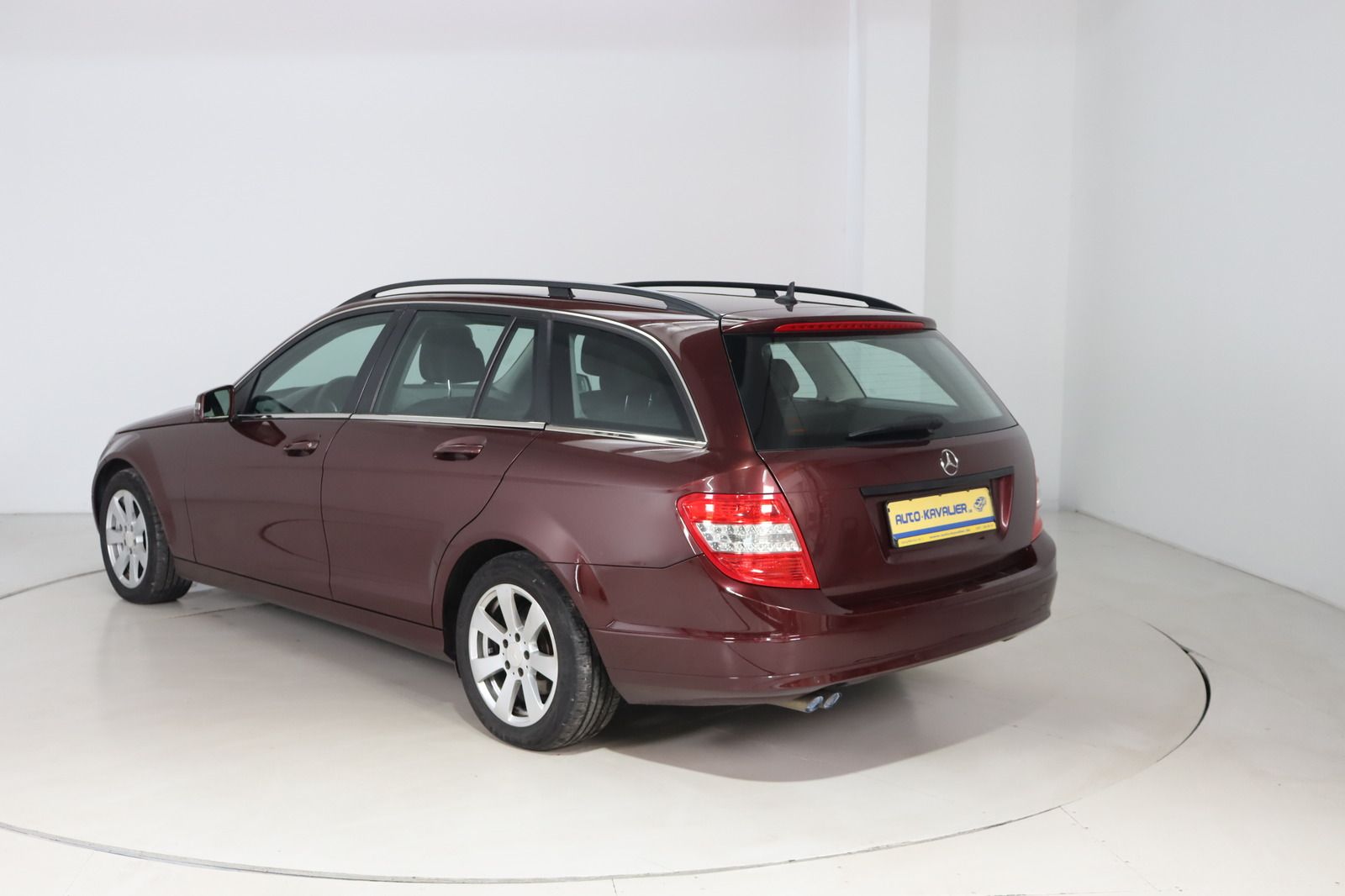 Fahrzeugabbildung Mercedes-Benz C 200 CDI T * Sitzhg. * PDC * Xenon