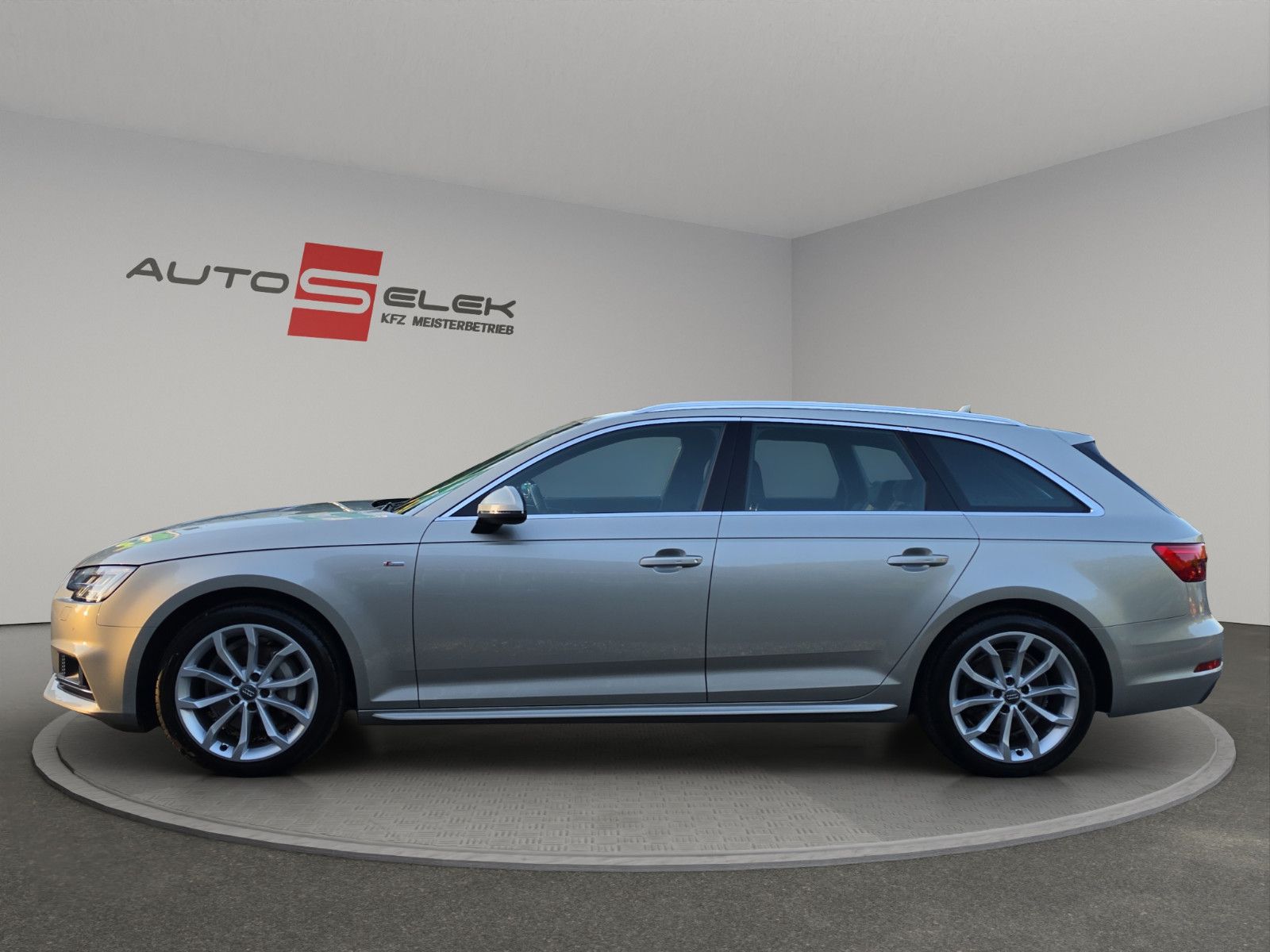 Fahrzeugabbildung Audi A4 AVANT SPORT S-LINE AUTOMATIK AUS 1.HAND