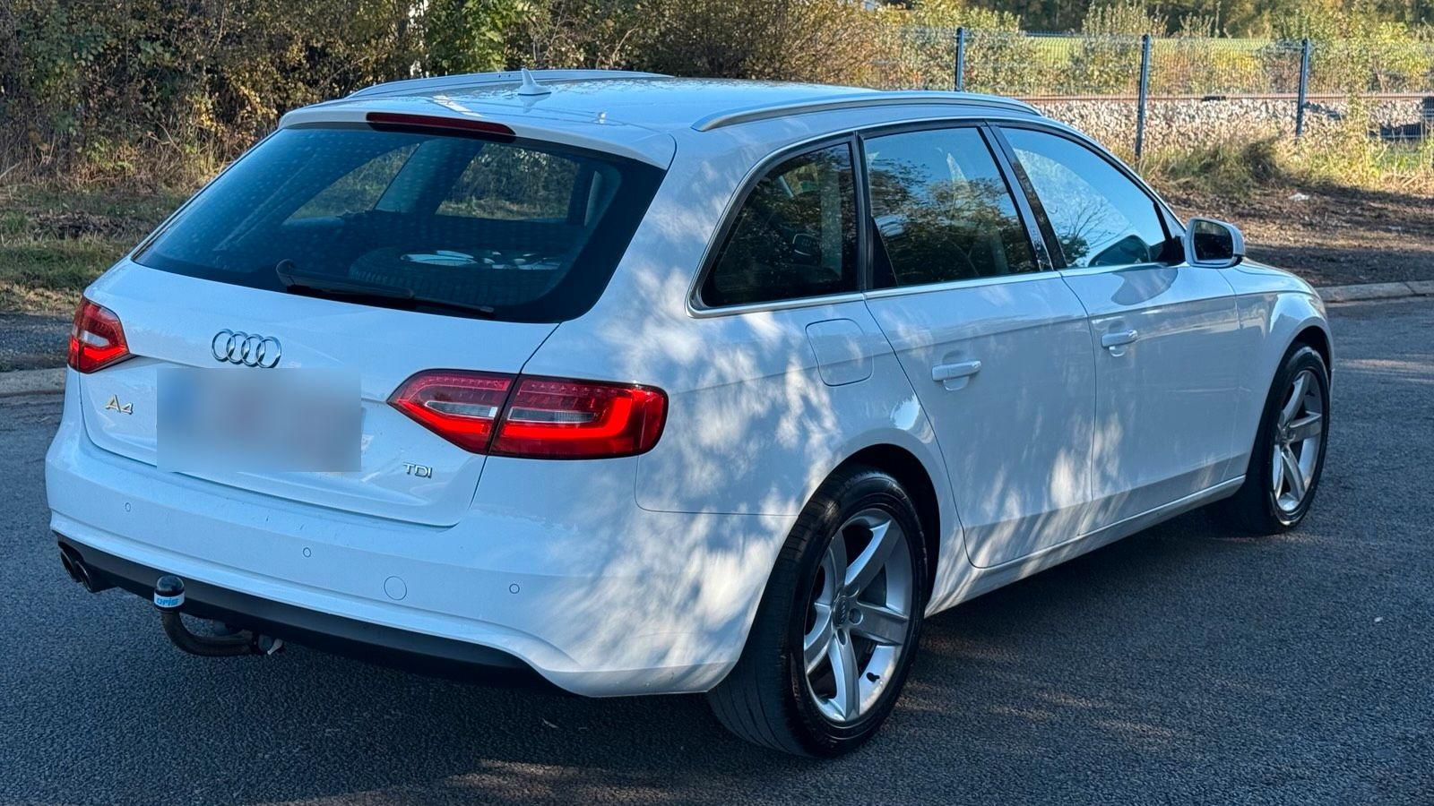 Audi A4 2014 — двигун 150 HP (110kW)