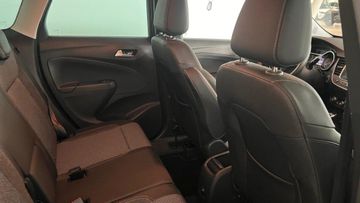 Fotografie 4 des Opel Crossland (X) Crossland 1.2 Automatik Elegance Paket