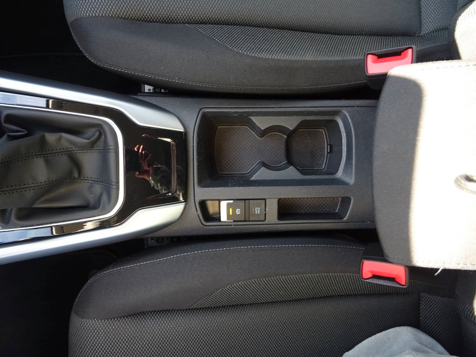 Volkswagen T-Roc 1.0 TSI Life Virt Led Navi/App PDC SHZ foto 13