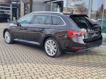 Fahrzeugabbildung SKODA Superb Combi 2.0 TDI 4x4 DSG Style NAVI STNDHZNG