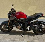 Honda CB650R / Neuwertig & unter 2000 km! A2 möglich  - HONDA CB 200