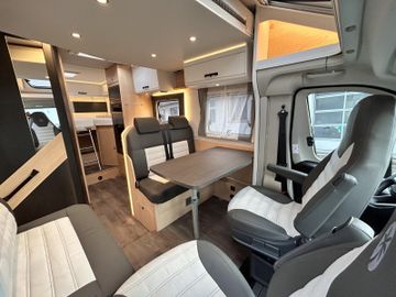 Sunlight Adventure T 67 Combi 6E SAT TV HUBBETT LED