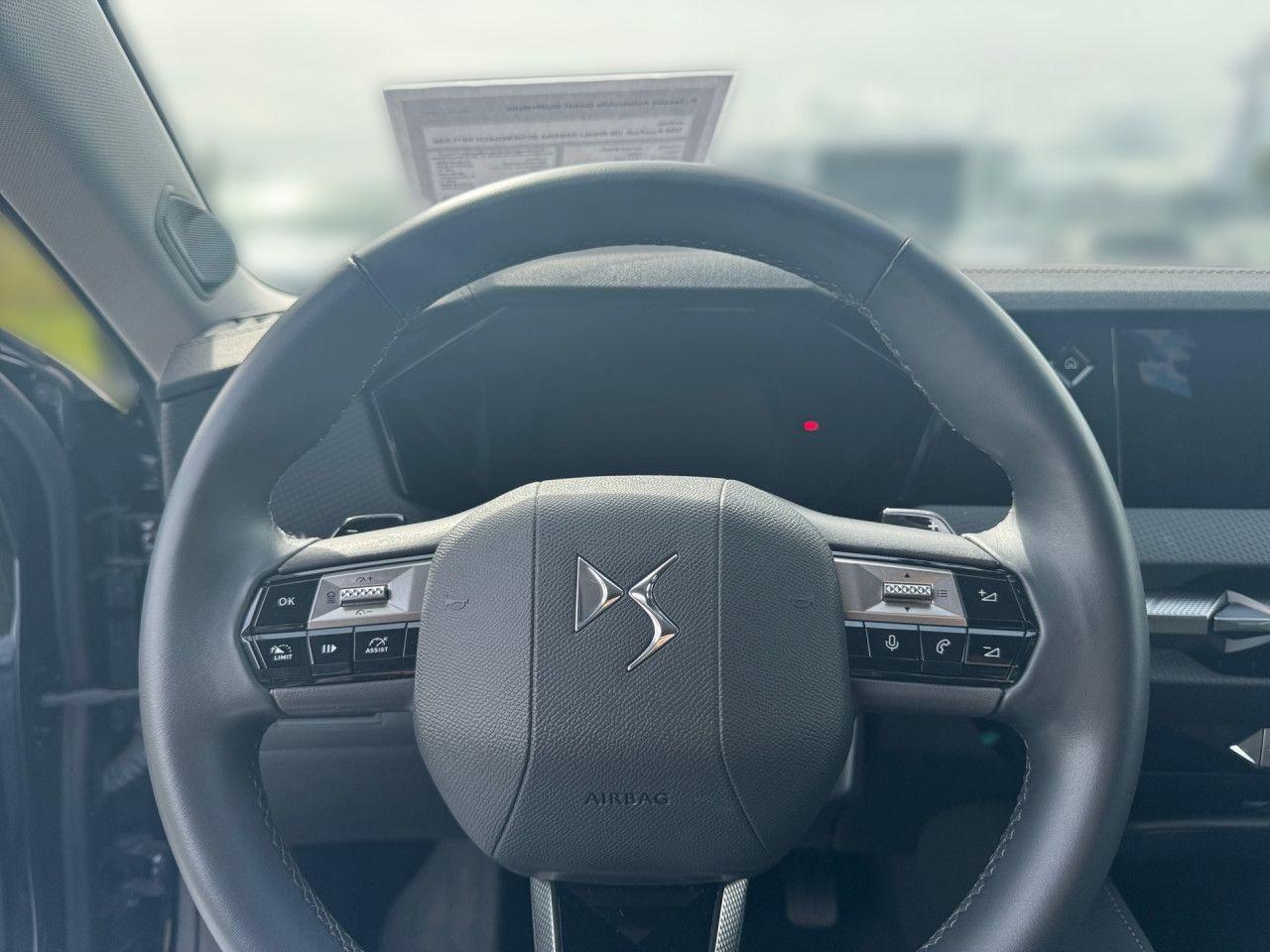 DS Automobiles DS4 PureTech 130 RIVOLI KAMERA SCHIEBEDACH