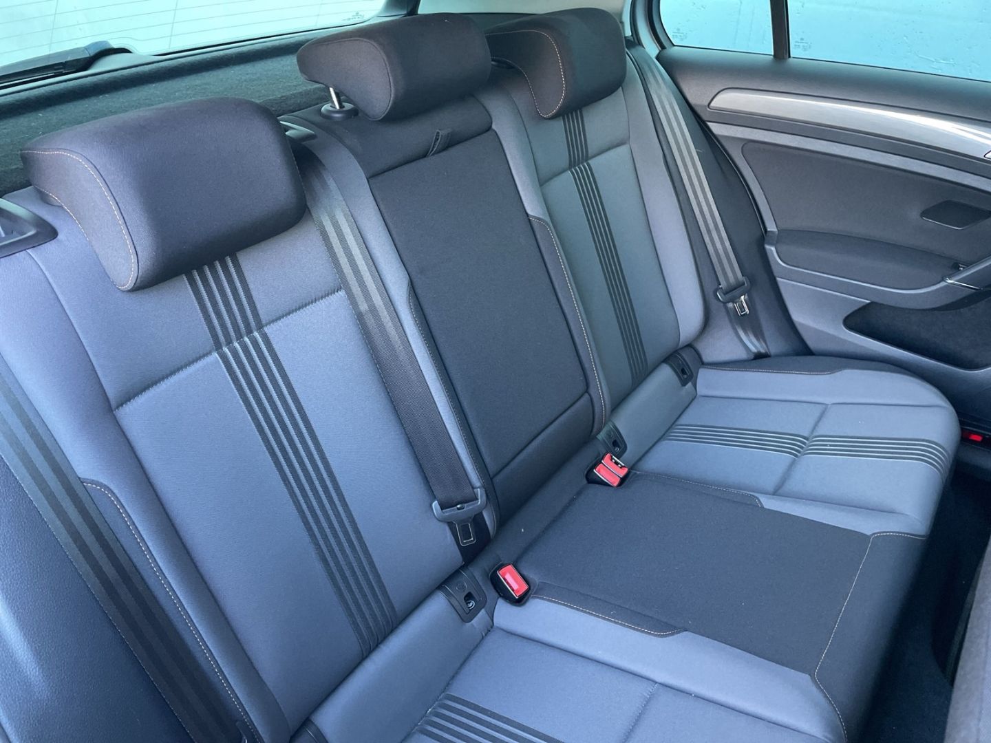 Golf VII 1.2 TSI Allstar BMT AHK/GRA/PDC/Sitzhzg