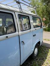 Volkswagen T2 Kombi ein Traum in Hellblau - Volkswagen T2 Kombi Gebrauchtwagen