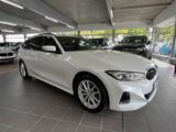 BMW 318d Touring HuD+DA+ACC+Keyless+Park+S-Sitze+SH - BMW 318: Weiß
