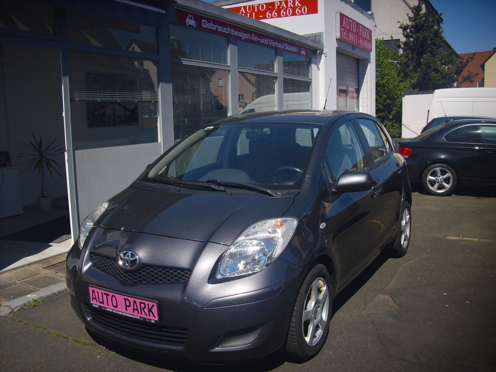 Toyota Yaris Sol 5 türig abn. AHK  Isofix 8x Alu KD