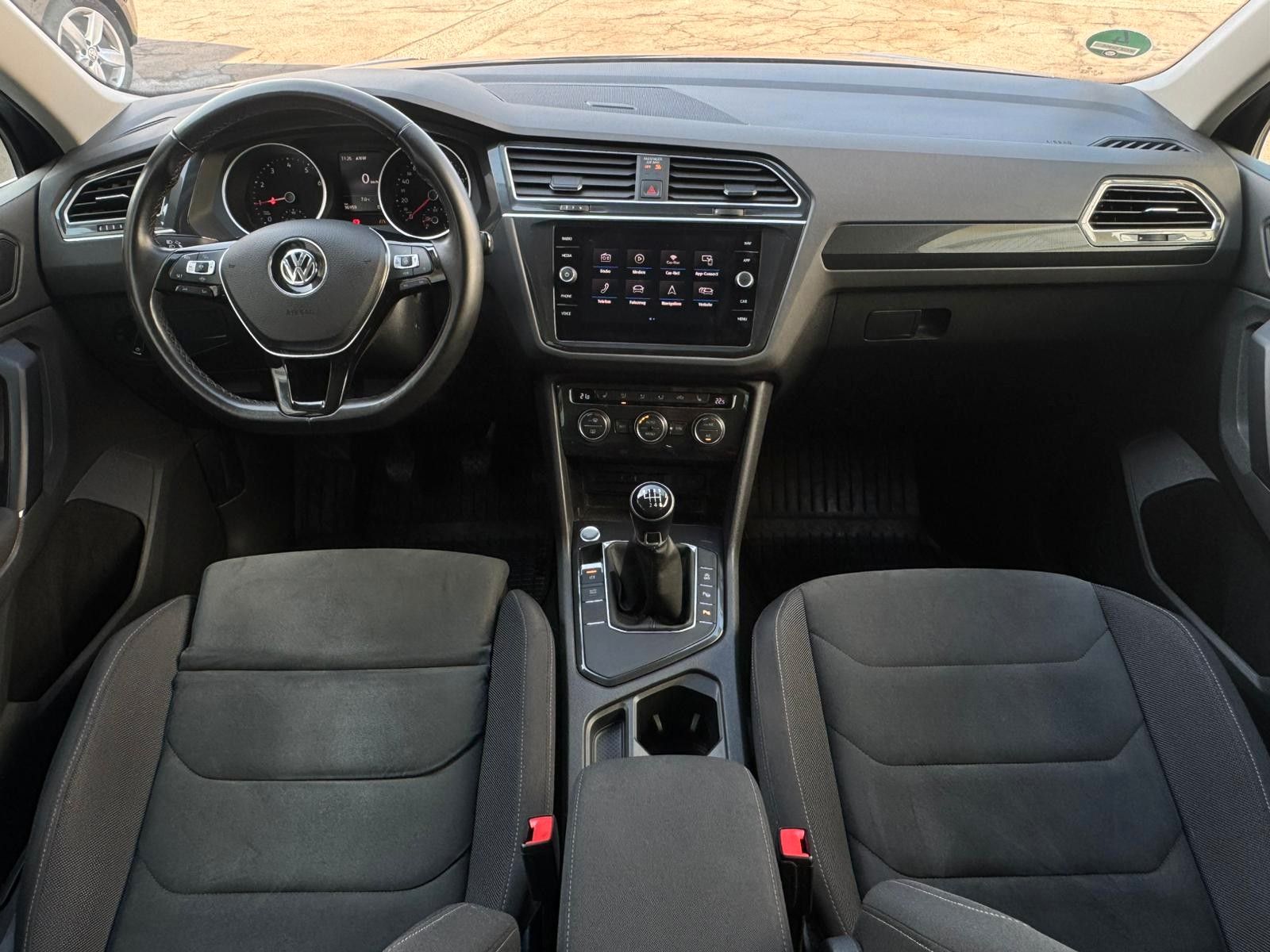 Volkswagen Tiguan 1.5TSI Comfortline ACC R-KAM NAVI LED SHZ foto 20