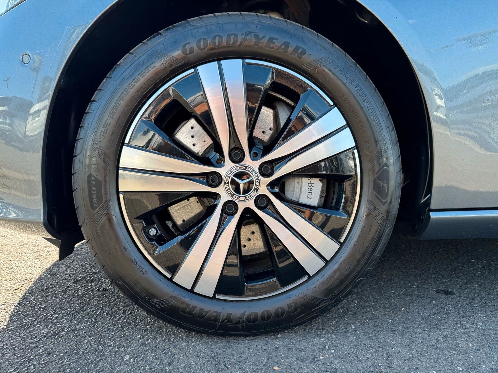 Mercedes-Benz C 300 e T AVANTGARDE NAVI LED AHK KAM EASY-P SHZ foto 23