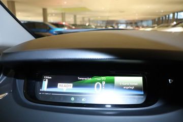 Fotografie des Renault ZOE (mit Batterie) 41 kwh Life mit LIMITED Paket