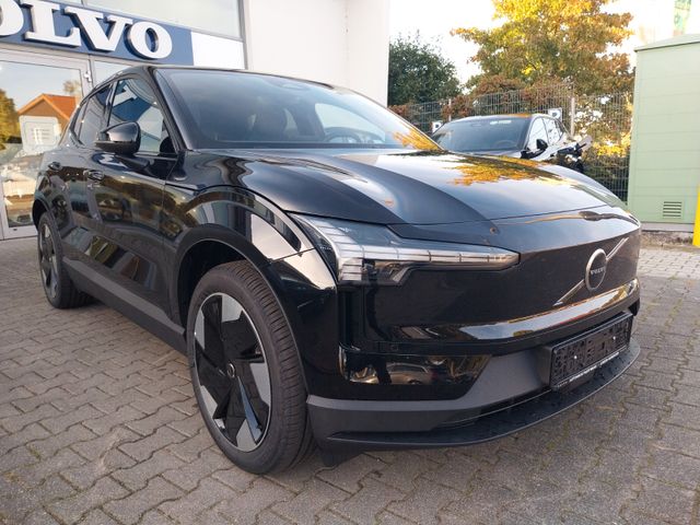 Volvo EX30 Plus AWD Performance Pure Electric