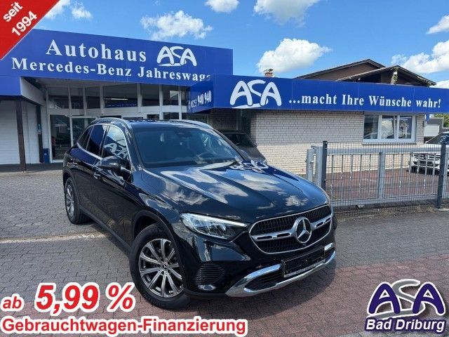 MERCEDES-BENZ GLC 220 d 4 M+Avantgarde+Himmel schwarz+AIR CONT