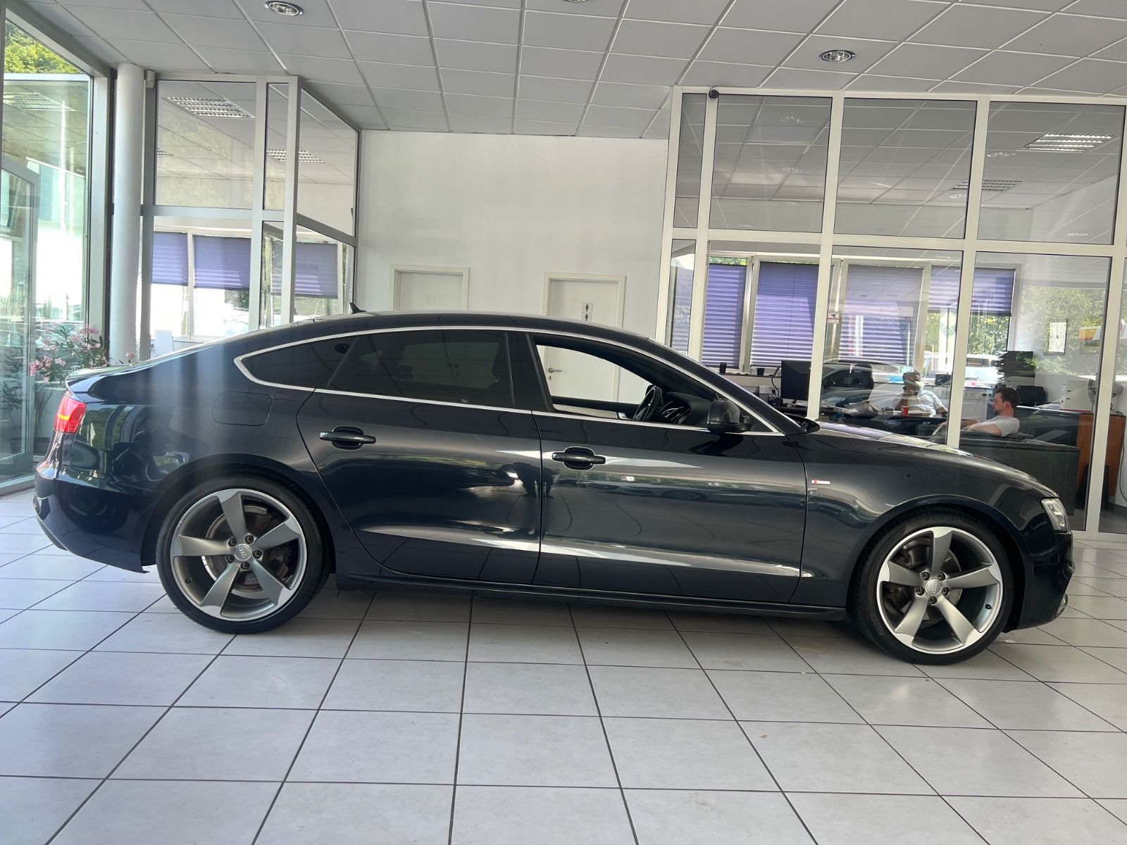 Fahrzeugabbildung Audi A5 Sportback 2.0 TDI S line Plus