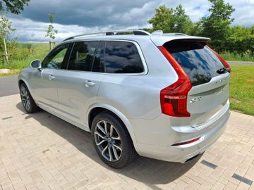 Volvo XC90 - 4