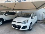 Kia Rio 1.2 CVVT 5p. EX - Kia Rio Ex mit Benzin-Antrieb