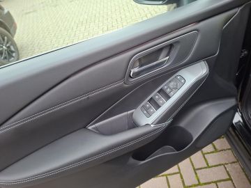 Nissan Qashqai N-Connecta 1.3 DIG-T °LED°Navi°SHZ°BF°