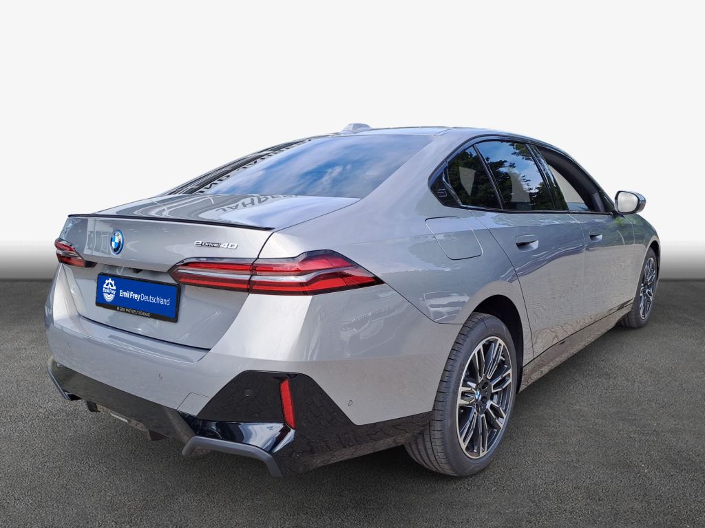 BMW i5 eDrive40 foto 2