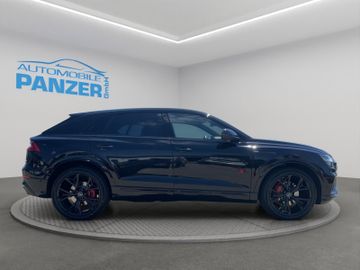 Audi Q8 - 7