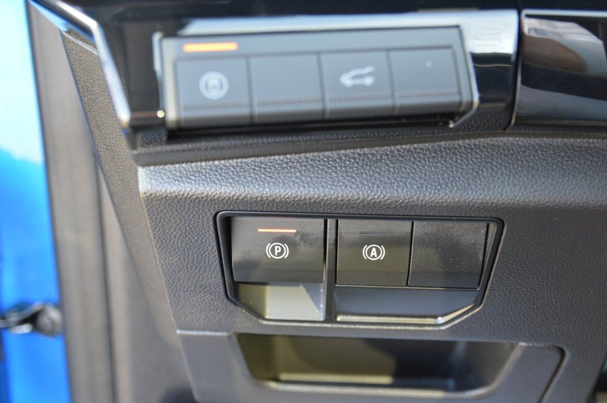 Fahrzeugabbildung Renault Rafale   200 E-Tech Full Hybrid Esprit Alpine