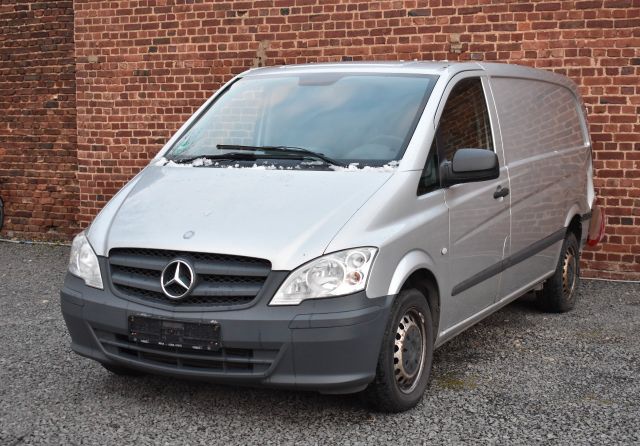 Mercedes-Benz Vito 113 CDI AUTOM. 1HAND KLIMA AHK LANG KASTEN