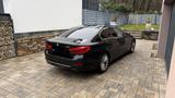 BMW 540i A - - schwarze BMW 540
