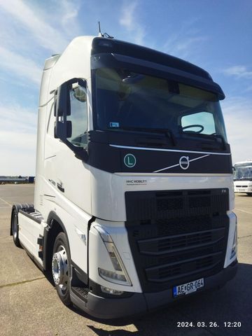 Volvo FH 500, MORE PCS