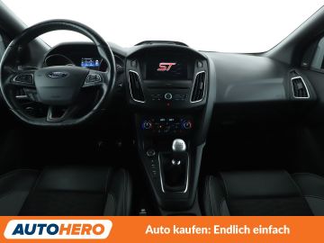 Ford Focus - 12