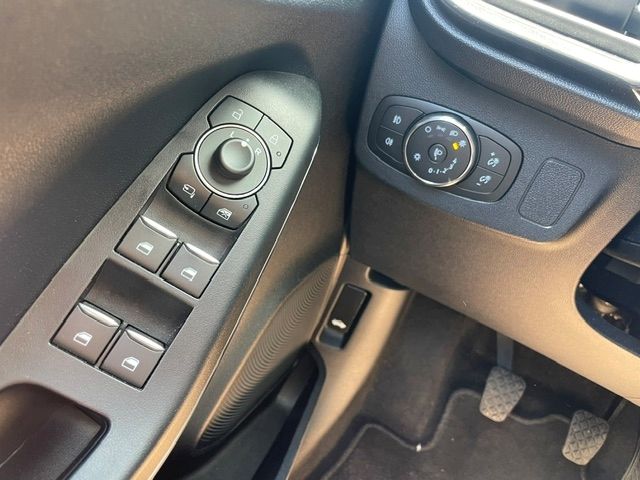 Fahrzeugabbildung Ford Puma ST-Line Mild Hybrid Kamera LED totWinkAss