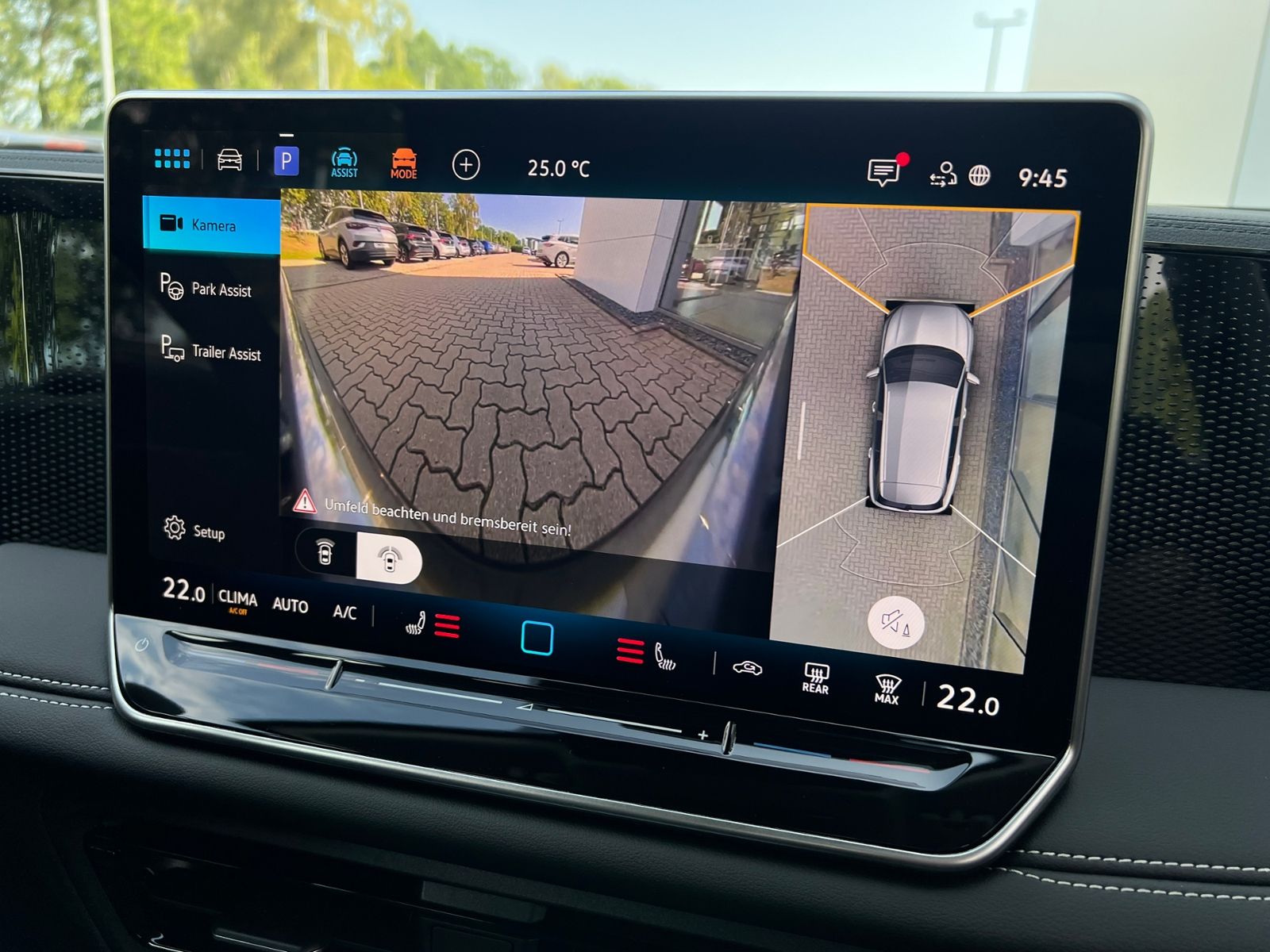 Fahrzeugabbildung Volkswagen Tiguan  ENERGY 2.0 TDI DSG *AHK, Navi, Travel As