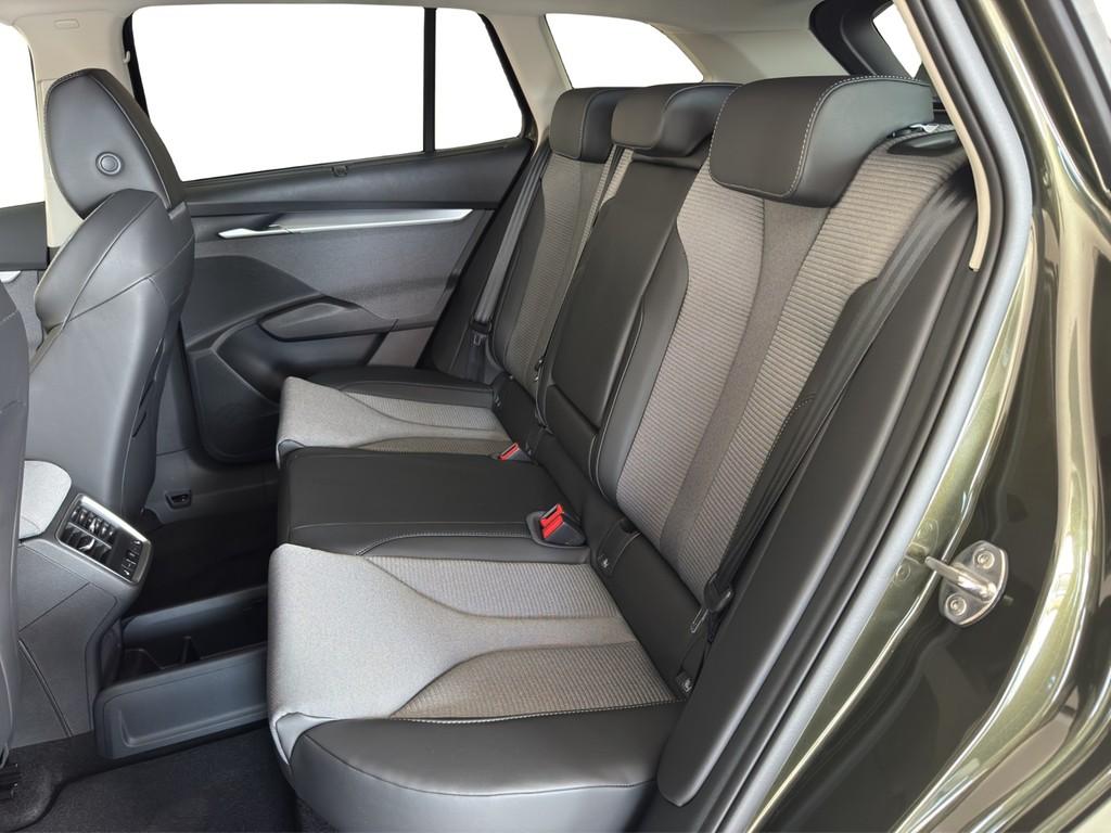 Skoda Enyaq 60 AHK*MATRIX*NAV*SHZ*ACC*PDC*360°*EL.SITZ