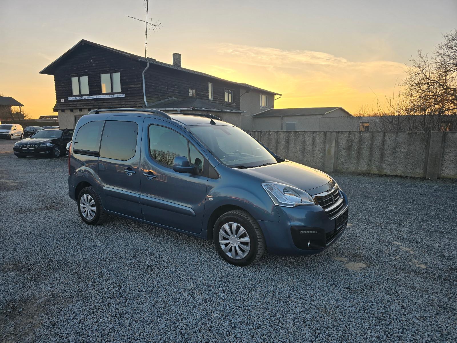 Peugeot Partner Tepee Active TÜV Dez./2027