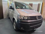 Volkswagen 1.HAND EURO 5  AHK KAMERA 8 SITZE TUV NEU - VW T5 Transporter Gebrauchtwagen in Frankfurt