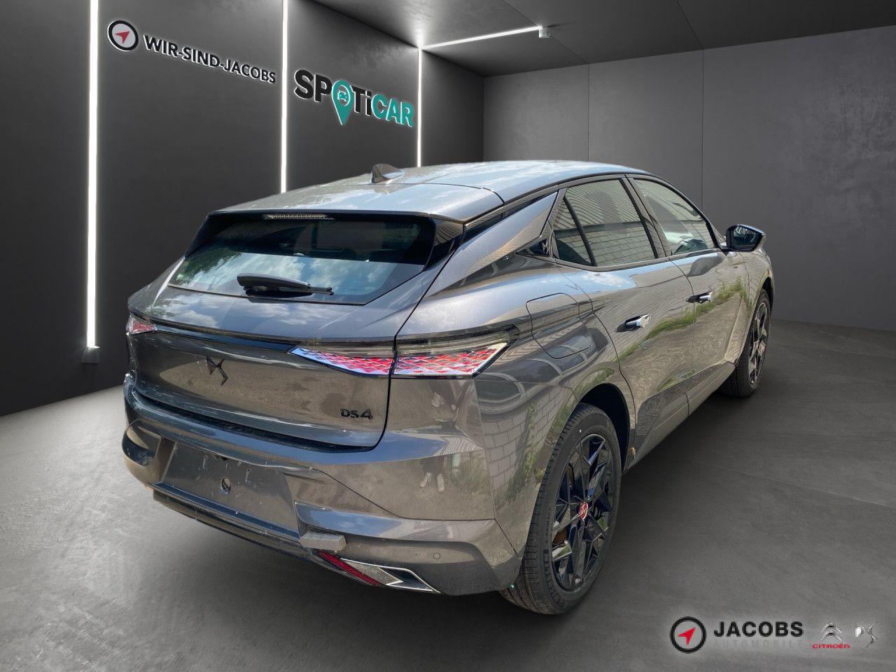 DS Automobiles DS4 PureTech 130 PERFORMANCE LINE