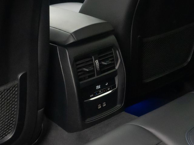 BMW 320 M Sport, 2022 — 29