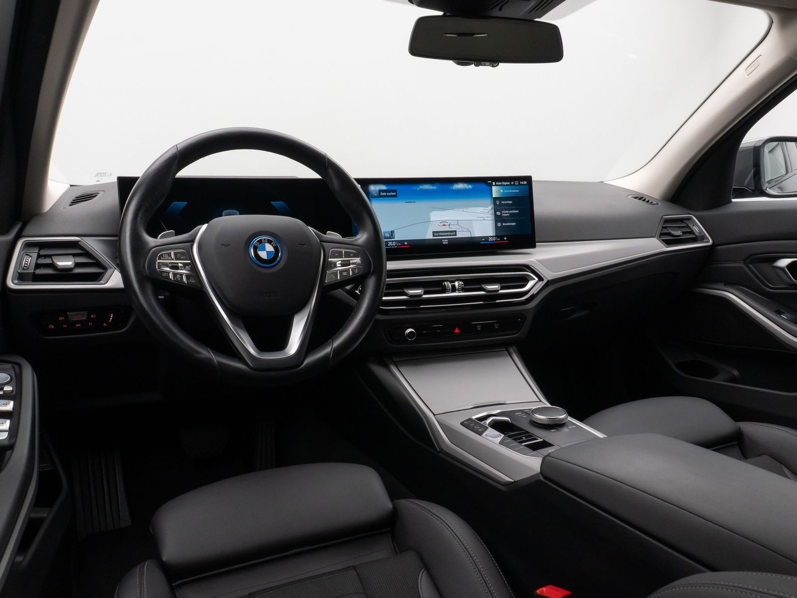 Fahrzeugabbildung BMW 320e 360°DAB MDach Leder ACC Komfort Alarm Sport