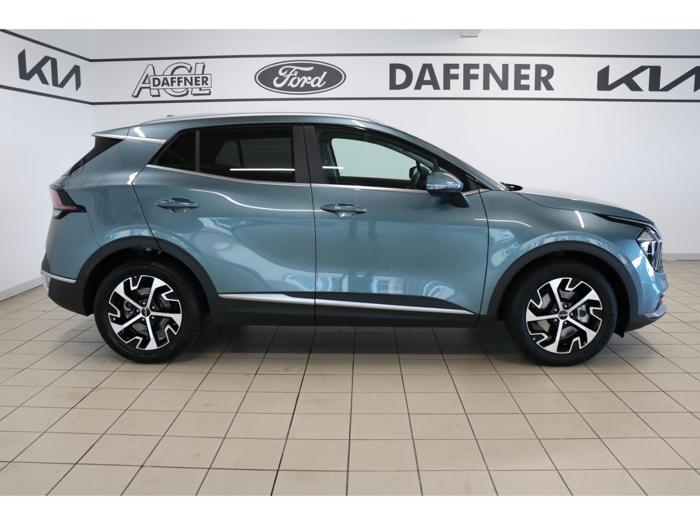 Fahrzeugabbildung Kia Sportage Ultimate Edition 1.6 T-GDI MHEV