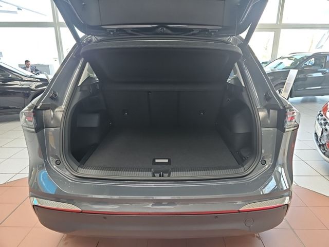 Fahrzeugabbildung Volkswagen Tiguan 2.0 TDI DSG Elegance STDHZ NAVI AHK KESSY