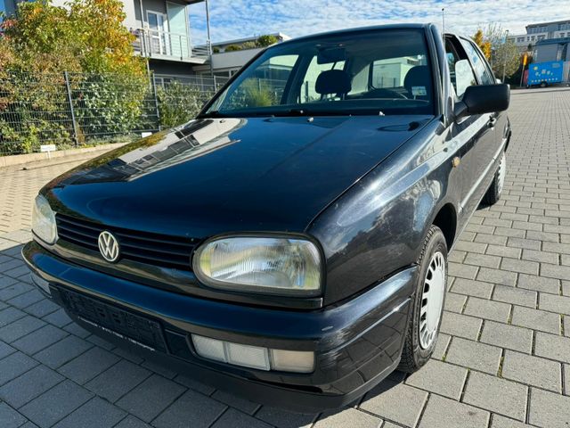 Volkswagen Golf 1.9 TD SCHIEBEDACH*1-HAND*55kW*