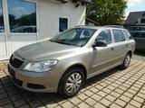 Skoda Octavia Combi  SHZ KLIMA PDC * 108.900 KM * - Skoda Octavia aus 2010: Combi