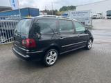 Volkswagen Sharan 2.0TDI Highline - gebrauchte VW Sharan aus dem Jahr 2009