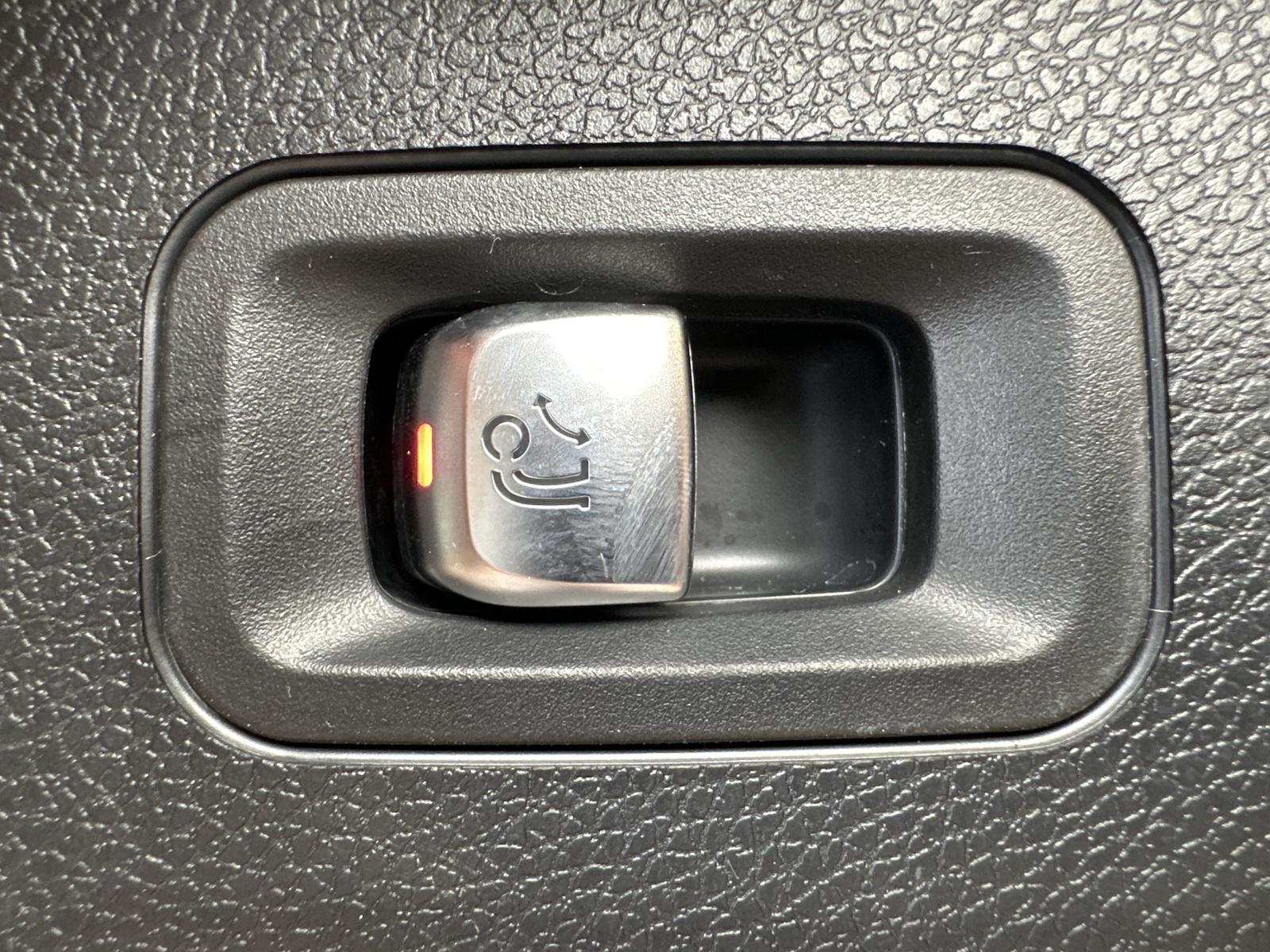 Mercedes-Benz E-Class d T AMG-Line NAV+LED+ACC+HUD+KAMERA+AHK, миниатюра 9