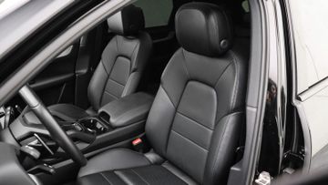 Porsche Cayenne - 9
