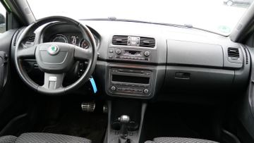 Skoda Fabia RS 1.4 TSI DSG SHZ KLIMAAUTO