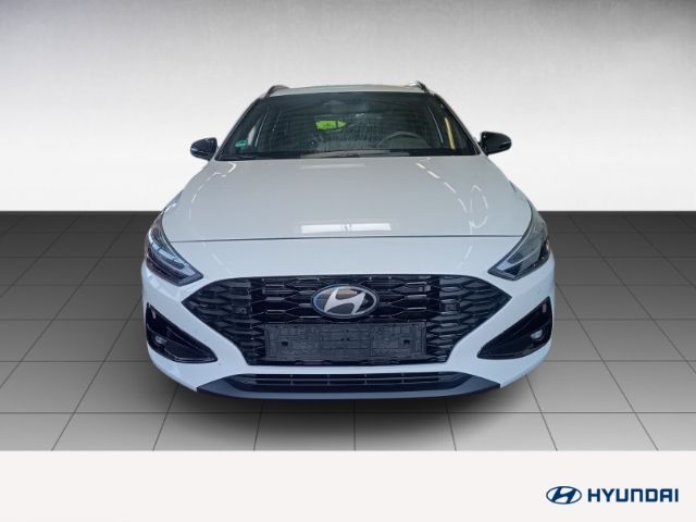 Fahrzeugabbildung Hyundai i30 FL Kombi (MY25) 1.5 T-GDI (140 PS) 48V 7-DCT