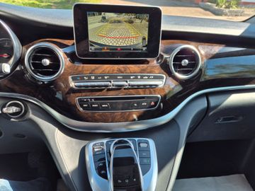 Mercedes V 250 - 9