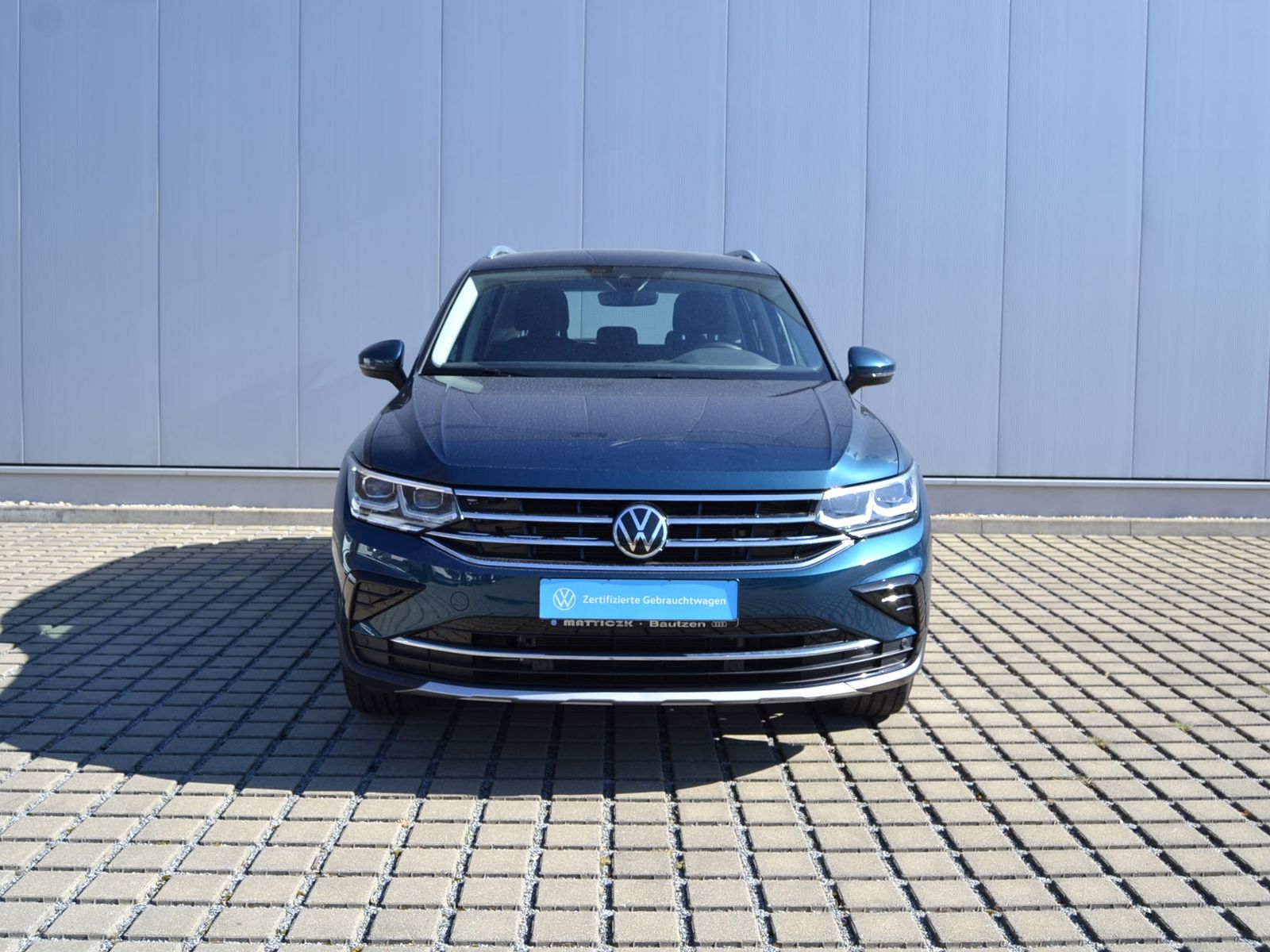 Tiguan 2.0 TDI 4Motion DSG Elegance AHK/MATRIX/1