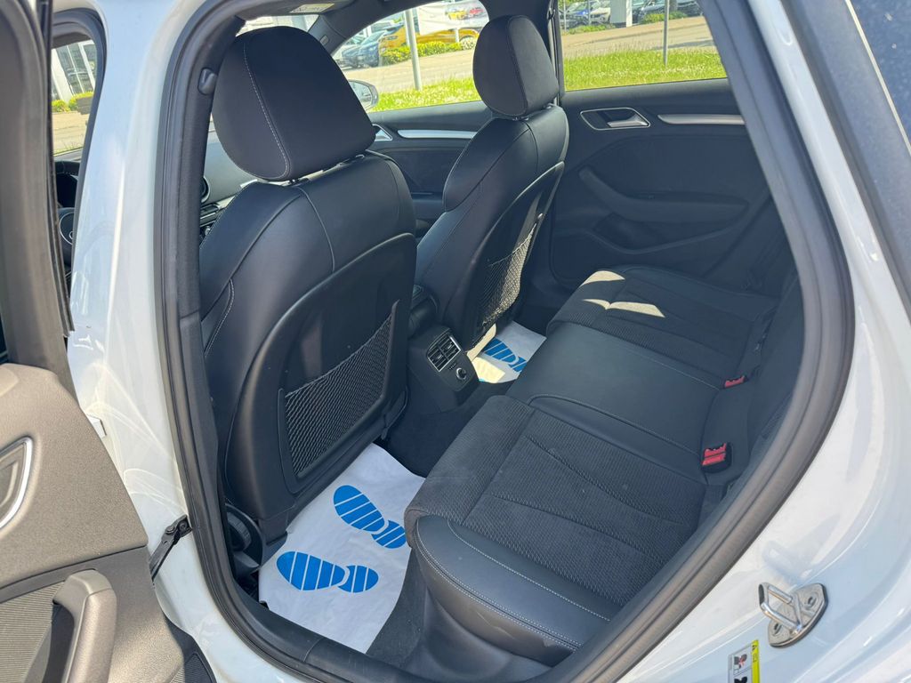 AUDI A3 36